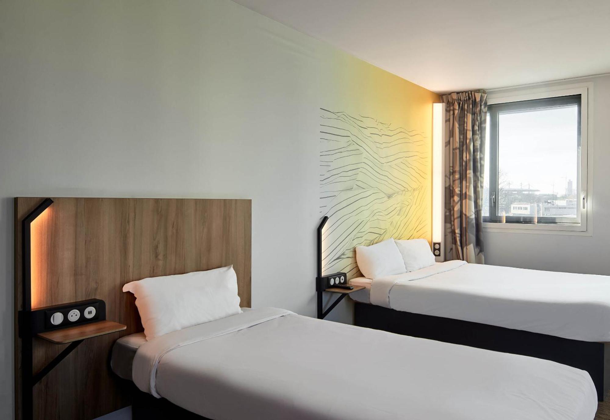B&B Hotel Saint-Denis Porte De Paris Екстериор снимка