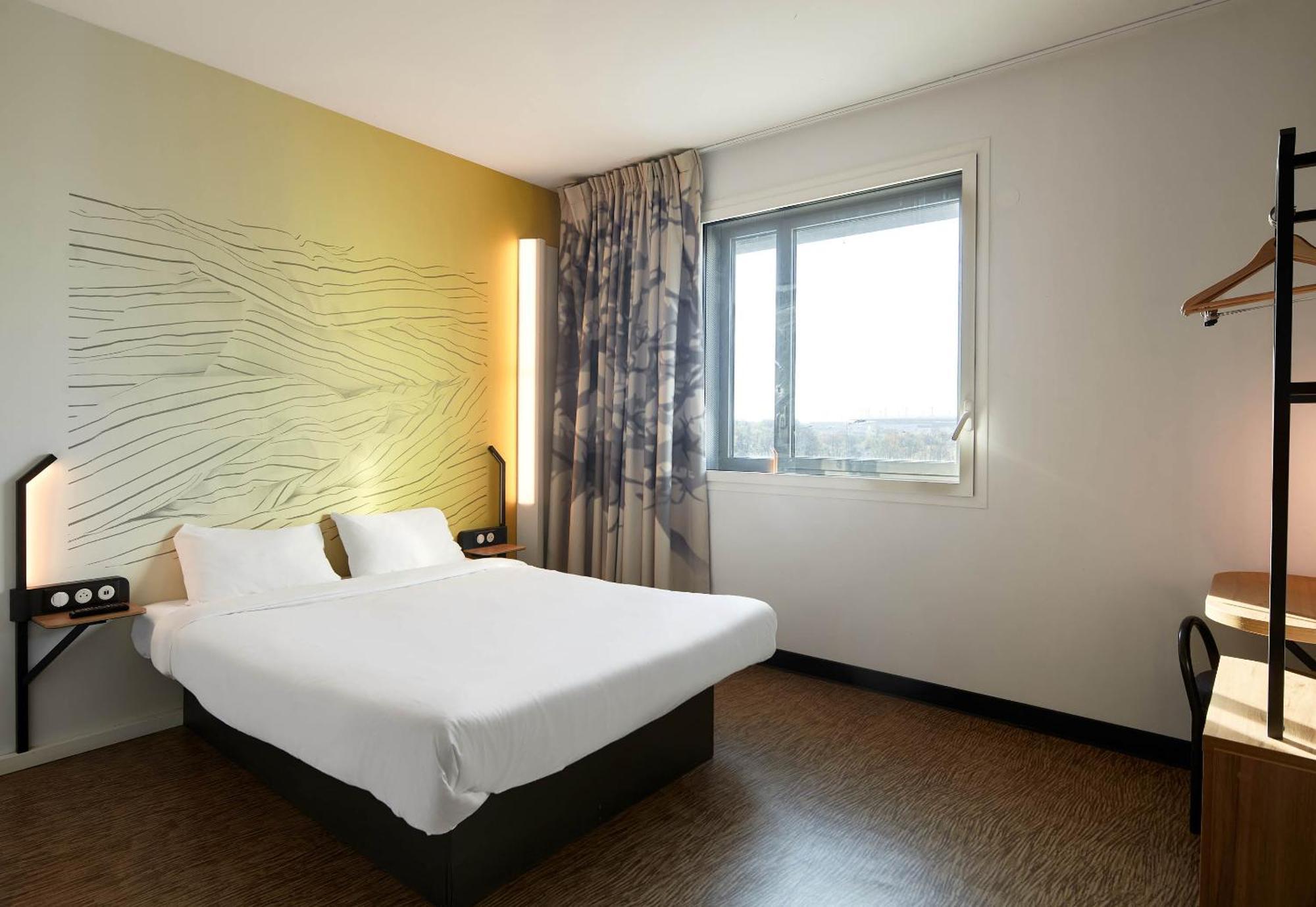 B&B Hotel Saint-Denis Porte De Paris Екстериор снимка